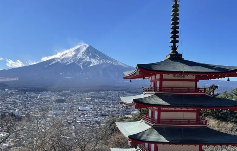 Mount Fuji behind the pagoda at Arakura Fuji Sengen Shrine